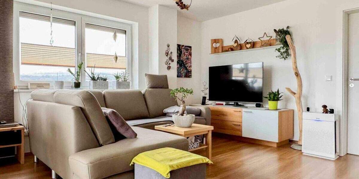 Etagenwohnung Teublitz Saltendorf - 3 Zimmer, 76 m&sup2;, 348.000&euro; | Angebot:24858573