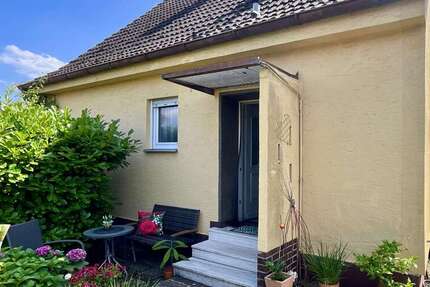 Haus Regenstauf - 4 Zimmer, 92 m&sup2;, 295.000&euro; | Angebot:27521525
