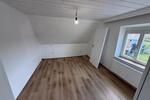Dachgeschoßwohnung Mallersdorf-Pfaffenberg Pfaffenberg - 3 Zimmer, 63 m&sup2;, 723&euro; | Angebot:26250537