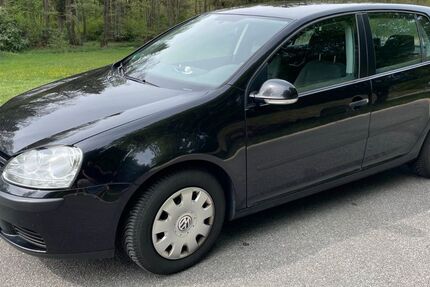 VW Golf 208.000 km 2.399 &euro; Hausen 93345