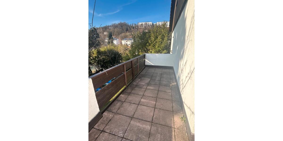 Etagenwohnung Donaustauf - 3 Zimmer, 85 m&sup2;, 1.200&euro; | Angebot:25395580