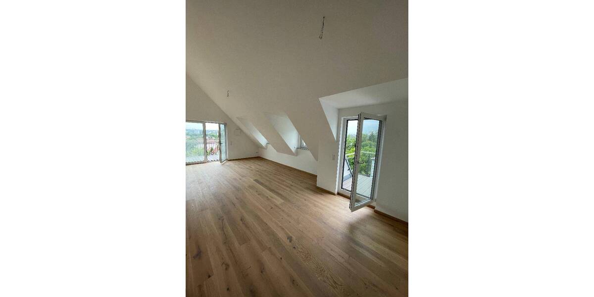 Etagenwohnung Regensburg Konradsiedlung-Wutzlhofen - 3 Zimmer, 98 m&sup2;, 645.200&euro; | Angebot:25732113