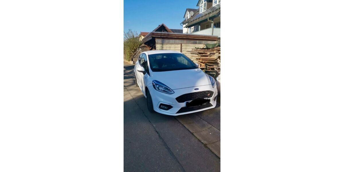 Ford Fiesta 90.000 km 12.100 &euro; Teugn 93356