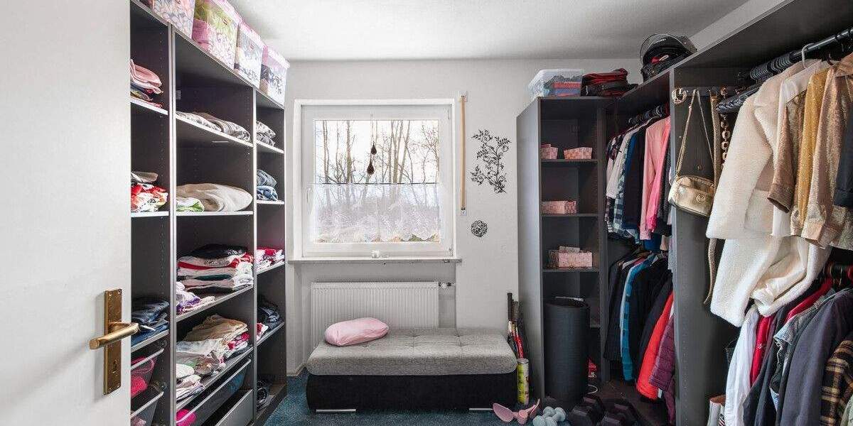 Einfamilienhaus Hemau Hohenschambach - 8 Zimmer, 166 m&sup2;, 505.000&euro; | Angebot:25743845