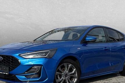 Ford Focus 34.700 km 23.885 &euro; Regensburg 93059
