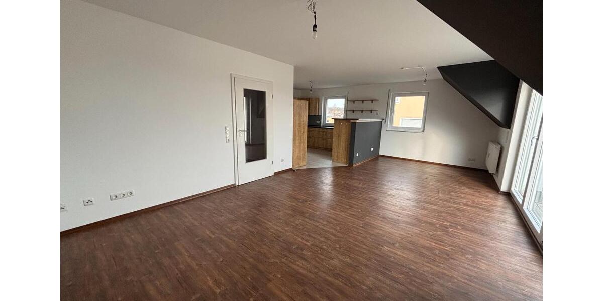 Maisonettenwohnung Maxhütte-Haidhof Haidhof - 3 Zimmer, 103 m&sup2;, 365.000&euro; | Angebot:26726479