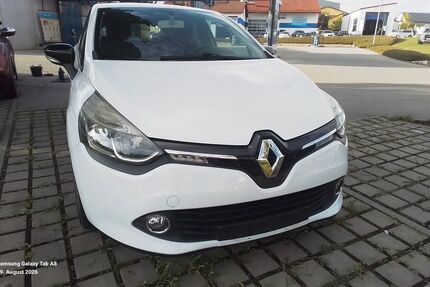 Renault Clio 114.500 km 4.900 &euro; Hemau 93155