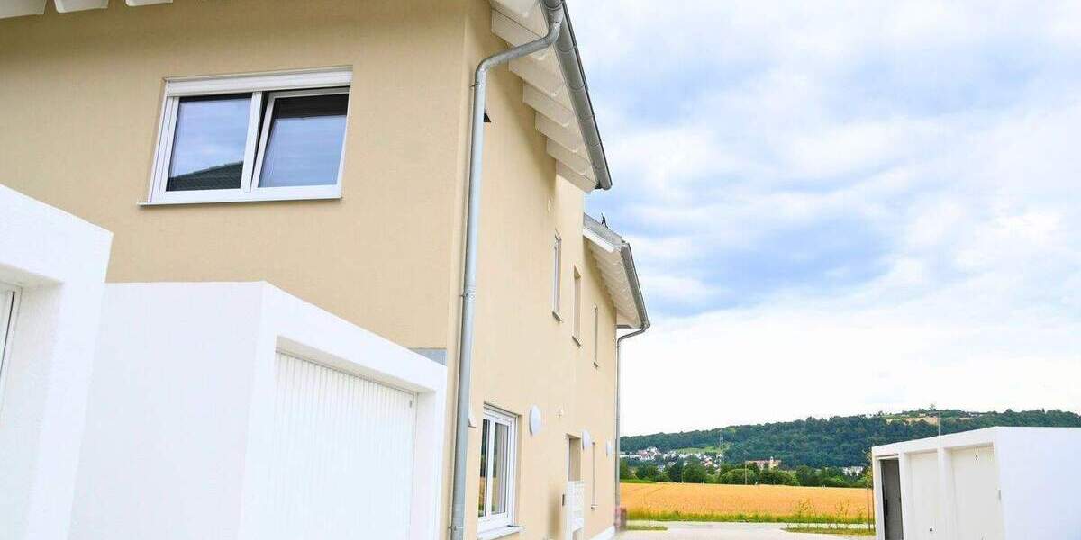 Dachgeschoss - individuell und Idyllisch gelegene Eigentumswohnung in 93158 Teublitz-Katzdorf - Neubau 2 zimmer