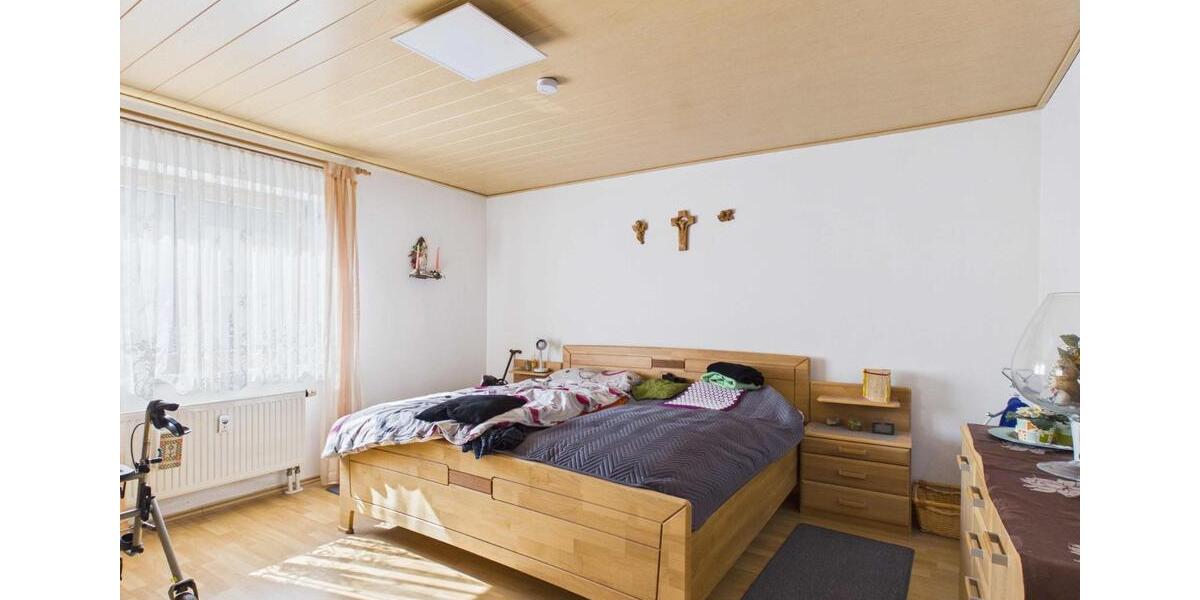 Doppelhaushälfte Kallmünz - 5 Zimmer, 144 m&sup2;, 444.000&euro; | Angebot:25885902