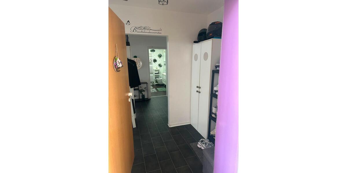Erdgeschoßwohnung Neutraubling - 3 Zimmer, 75 m&sup2;, 385.000&euro; | Angebot:26959562