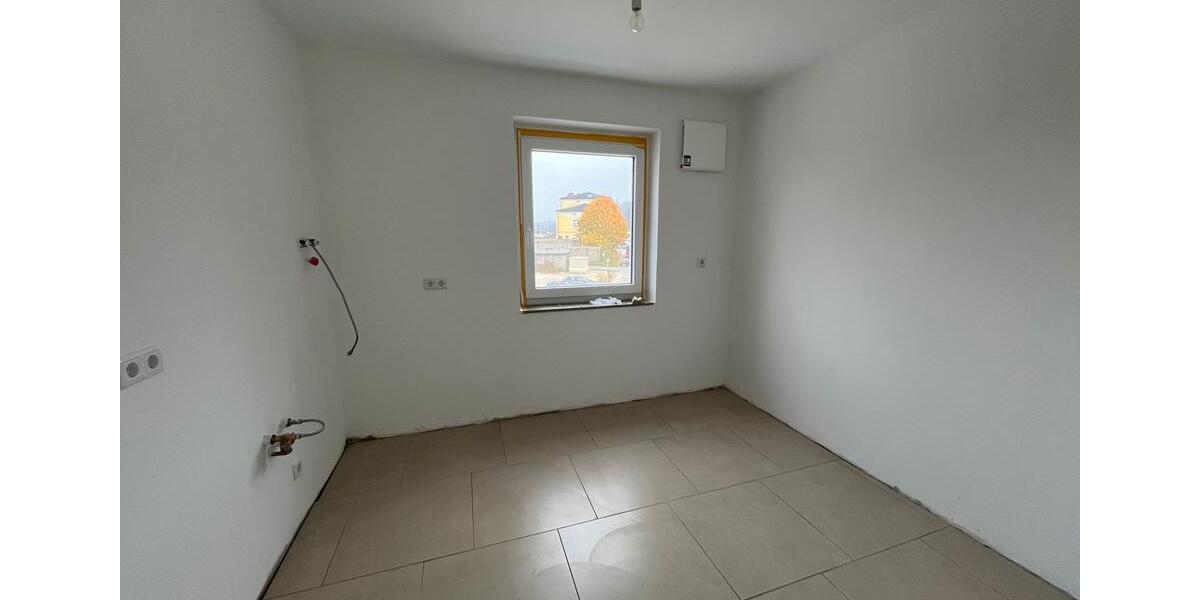 3-Zi-Wohnung zur Miete in Saal Erstbezug nach Sanierung zimmer