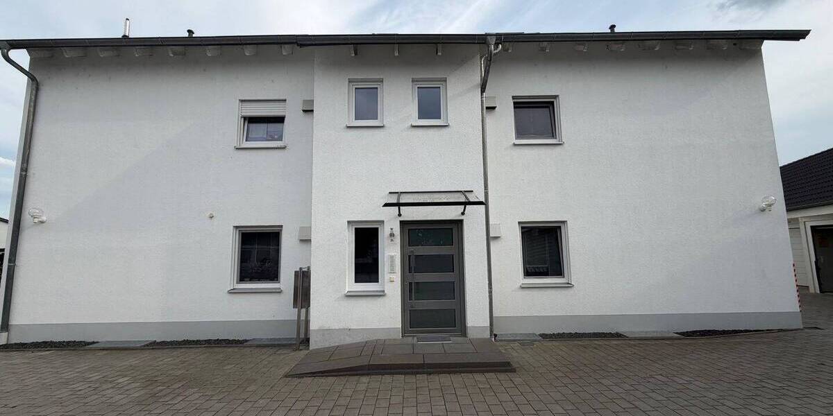 Etagenwohnung Maxhütte-Haidhof Leonberg - 3 Zimmer, 80 m&sup2;, 269.500&euro; | Angebot:26881896