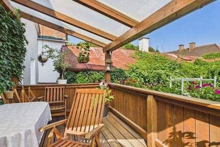 2 x Altstadthäuser mit Entwicklungspotenzial in Regensburg-Steinweg 2 zimmer