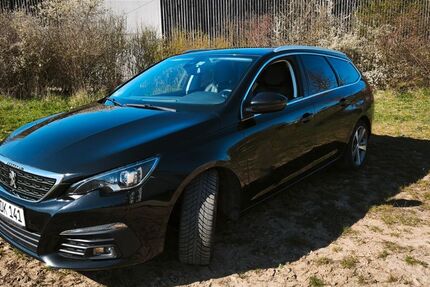 Peugeot 308 155.000 km 8.900 &euro; Regensburg 93053