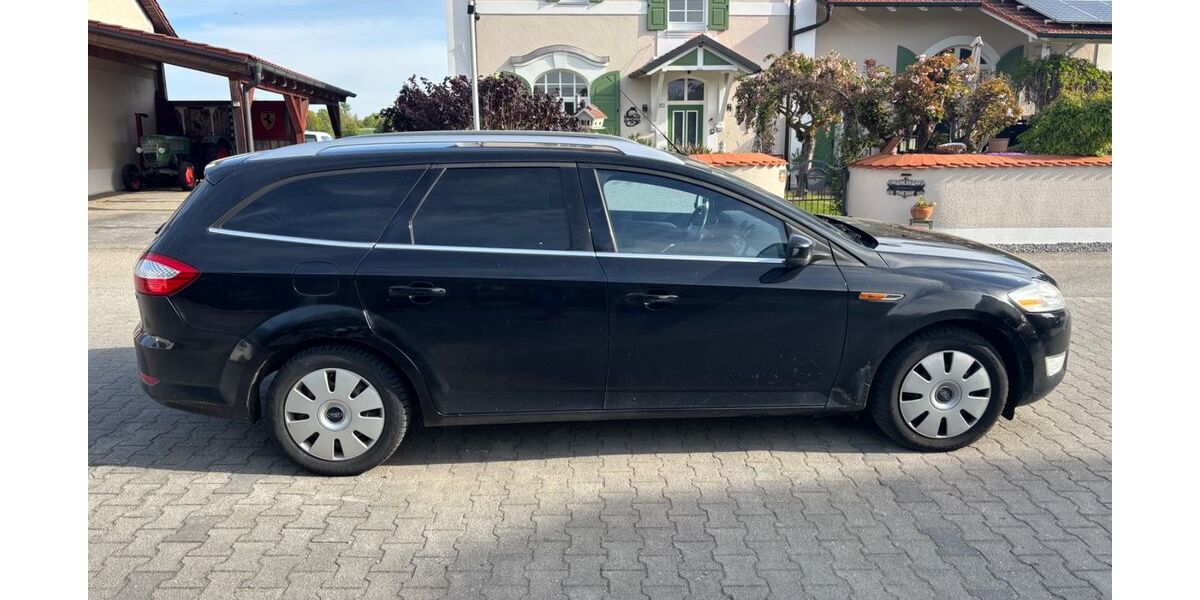 Ford Mondeo 298.700 km 1.300 &euro; Langquaid OT Niederleierndorf 84085