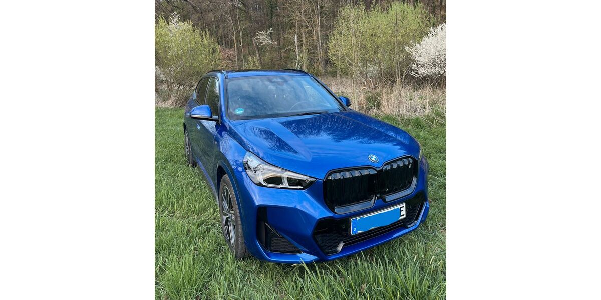 BMW iX1 36.100 km 39.300 &euro; Regensburg 93055