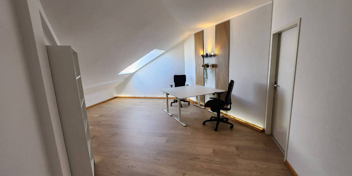 Gewerbeobjekt Regensburg Großprüfening-Dechbetten-Königswiesen - 4.500&euro; | Angebot:25881226