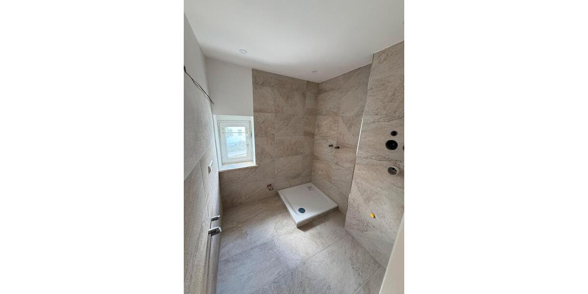 Etagenwohnung Mallersdorf-Pfaffenberg Pfaffenberg - 4 Zimmer, 81 m&sup2;, 971&euro; | Angebot:26250519