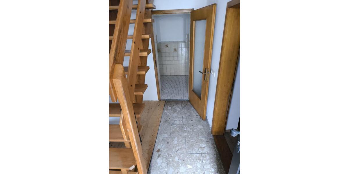 Einfamilienhaus Burglengenfeld - 2 Zimmer, 60 m&sup2;, 630&euro; | Angebot:24775048