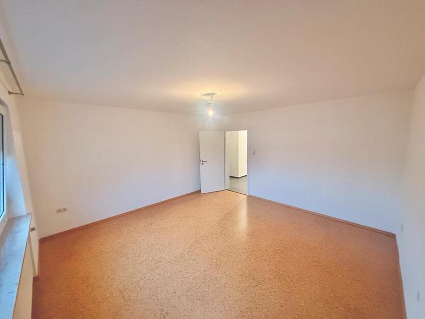 Renovierte 3-Zimmer-Wohnung in Neustadt (Donau)