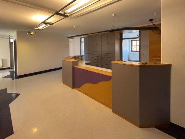 VB3897 Schöne, lichtdurchflutete Praxis- oder Büroetage Außen West zimmer