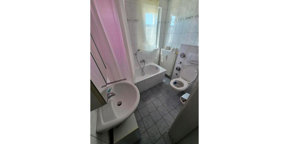 Etagenwohnung Regensburg Ganghofersiedlung - 3 Zimmer, 80 m&sup2;, 750&euro; | Angebot:26677644