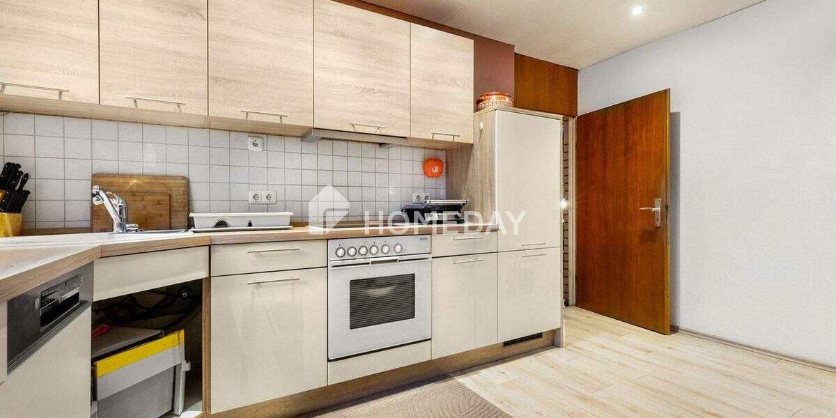 Einfamilienhaus Beratzhausen - 6 Zimmer, 188 m&sup2;, 425.000&euro; | Angebot:25732681