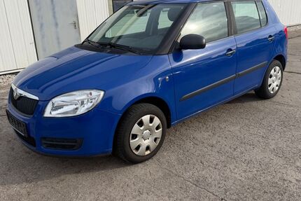 Skoda Fabia 113.807 km 3.299 &euro; Maxhütte -Haidhof 93142