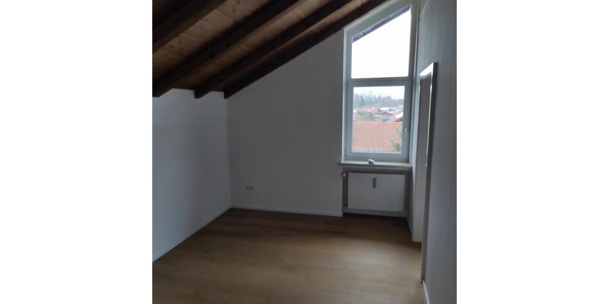 Maisonettenwohnung Rain - 3 Zimmer, 110 m&sup2;, 1.000&euro; | Angebot:24864246