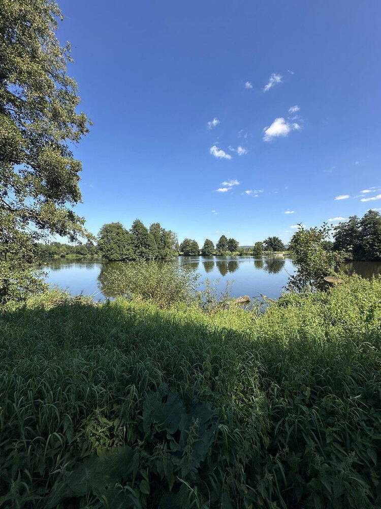 Traumhafte Eigentumswohnung direkt am Saltendorfer Naturbad