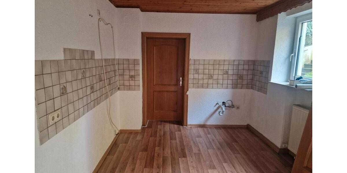 Erdgeschoßwohnung Wolfsegg - 3 Zimmer, 100 m&sup2;, 850&euro; | Angebot:26329474