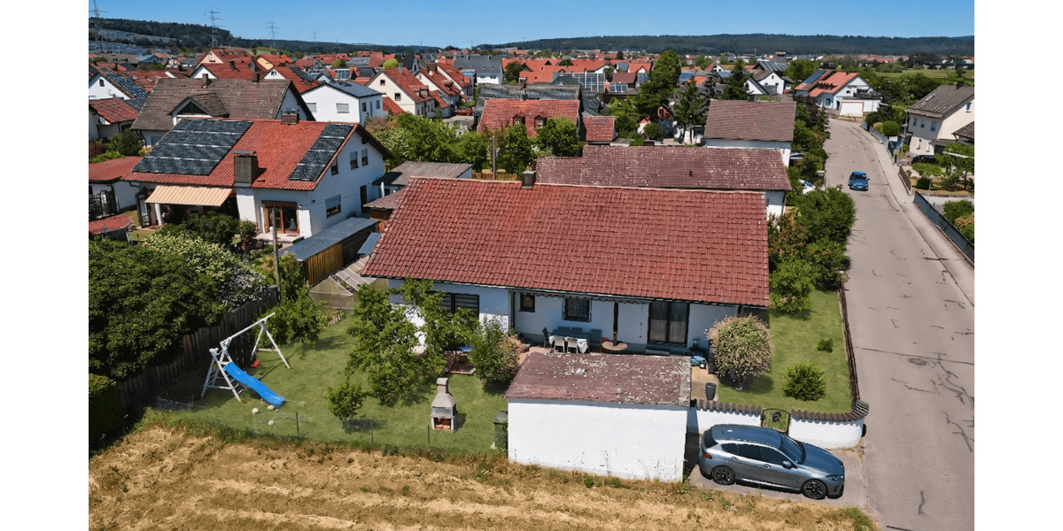 Bungalow Regenstauf Diesenbach - 4 Zimmer, 131 m&sup2;, 465.000&euro; | Angebot:26891634