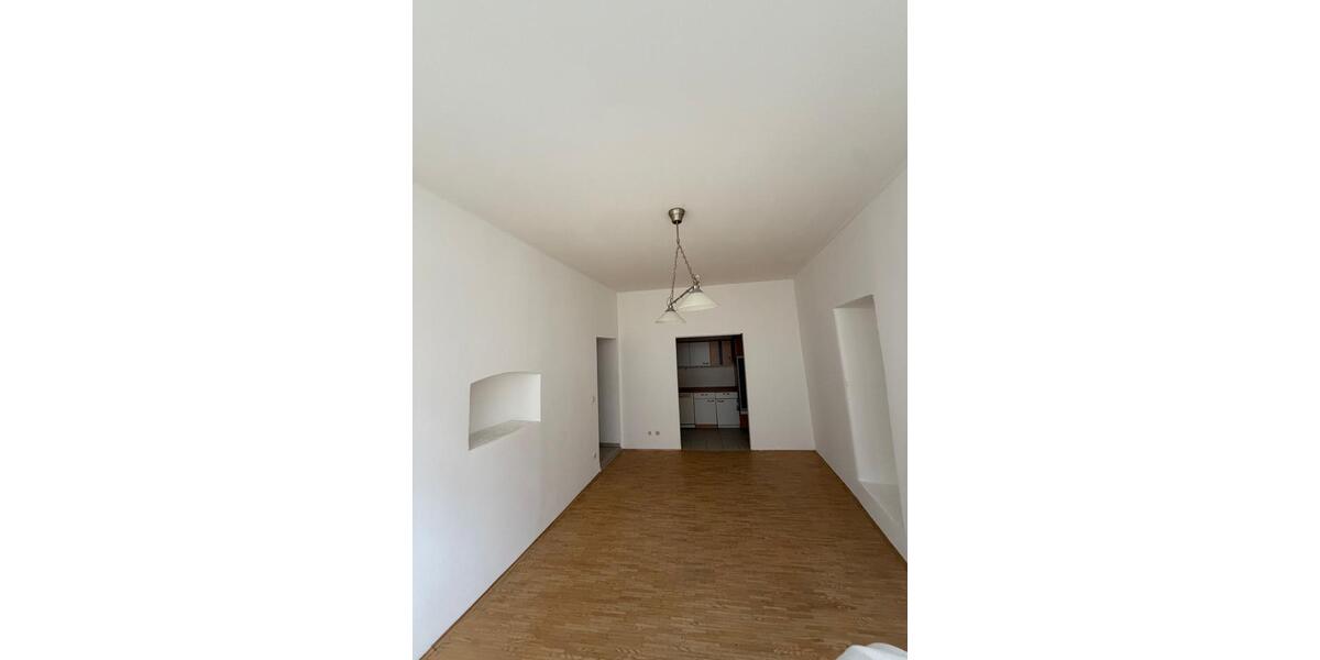 Erdgeschoßwohnung Regensburg Kumpfmühl - 2 Zimmer, 37 m&sup2;, 750&euro; | Angebot:26557033