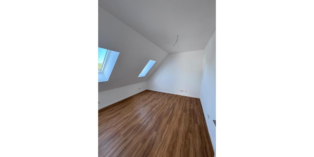 Maisonettenwohnung Langquaid - 4 Zimmer, 82 m&sup2;, 1.170&euro; | Angebot:26677652