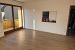 Erdgeschoßwohnung Burglengenfeld - 3 Zimmer, 81 m&sup2;, 800&euro; | Angebot:26409160