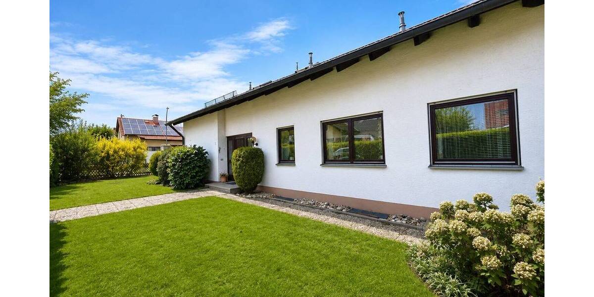 Einfamilienhaus Pentling - 8 Zimmer, 280 m&sup2;, 485.000&euro; | Angebot:26778889