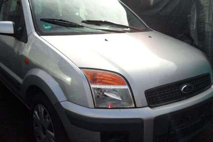 Ford Fusion 257.000 km 699 &euro; Regensburg 93055