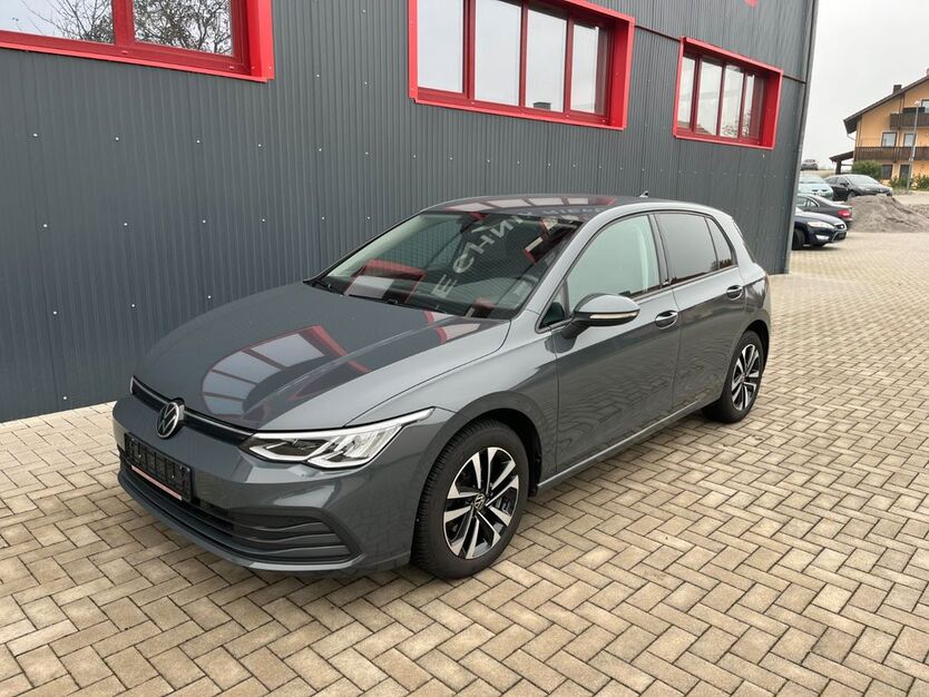 VW Golf 94.879 km 19.900 € Walderbach 93194