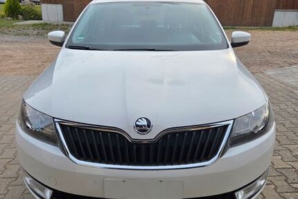 Skoda Rapid 96.000 km 8.200 &euro; Brennberg 93179
