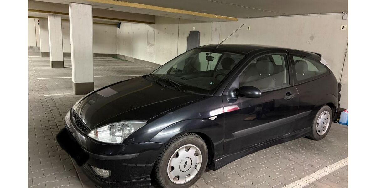 Ford Focus 146.159 km 600 &euro; Regensburg 93057