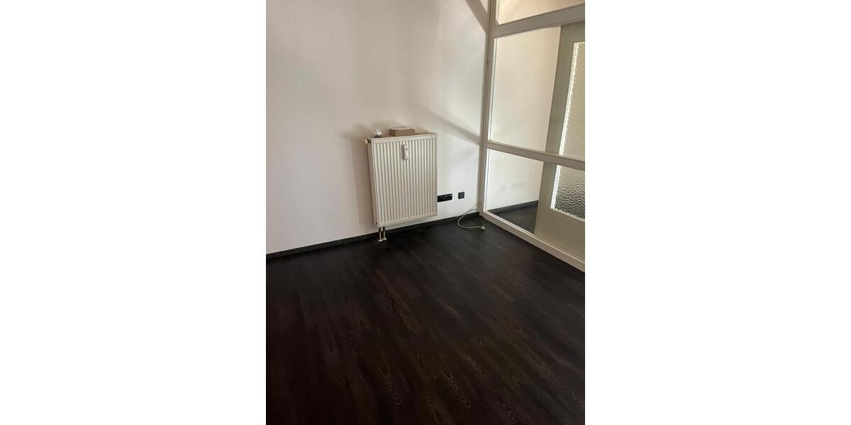 Etagenwohnung Nittendorf - 1 Zimmer, 34 m&sup2;, 98.000&euro; | Angebot:26865341