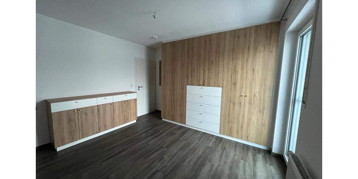 Teilmöblierte 2 Zimmer Wohnung mit Balkon 2 zimmer