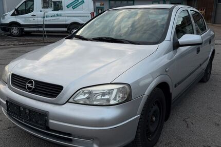 Opel Astra 209.649 km 2.350 &euro; Barbing 93092