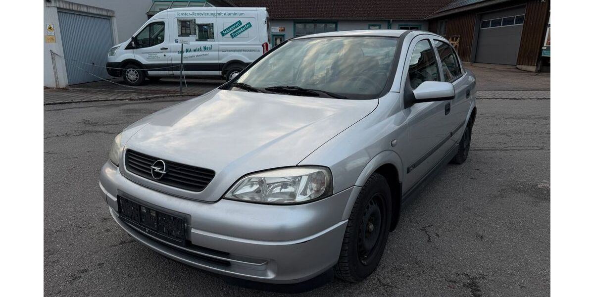 Opel Astra 209.649 km 2.350 &euro; Barbing 93092