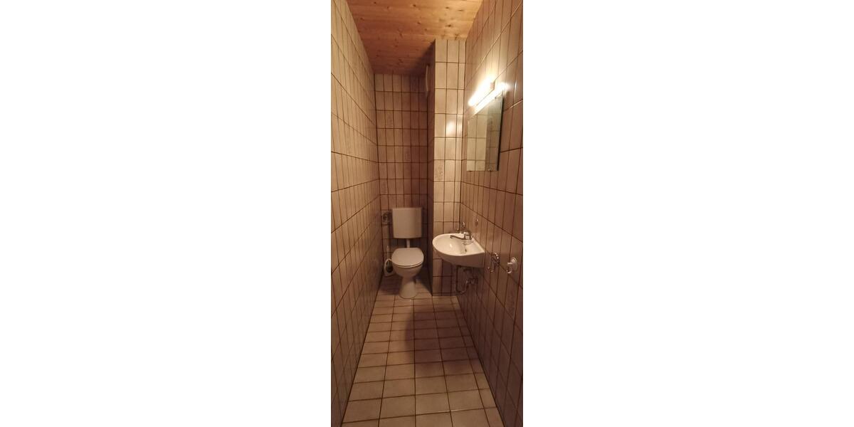 Etagenwohnung Neutraubling - 3 Zimmer, 74 m&sup2;, 850&euro; | Angebot:26232121