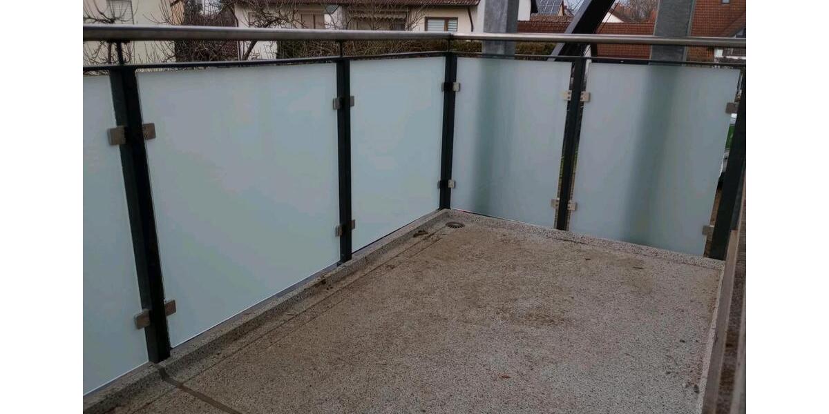 Etagenwohnung Obertraubling - 2 Zimmer, 64 m&sup2;, 900&euro; | Angebot:25402240