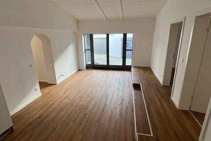 Wohnung Regensburg / Reinhausen Reinhausen - 3 Zimmer, 85 m&sup2;, 1.600&euro; | Angebot:25686023