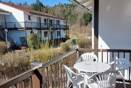 Wohnung Falkenstein - 3 Zimmer, 80 m&sup2;, 69.000&euro; | Angebot:25780531