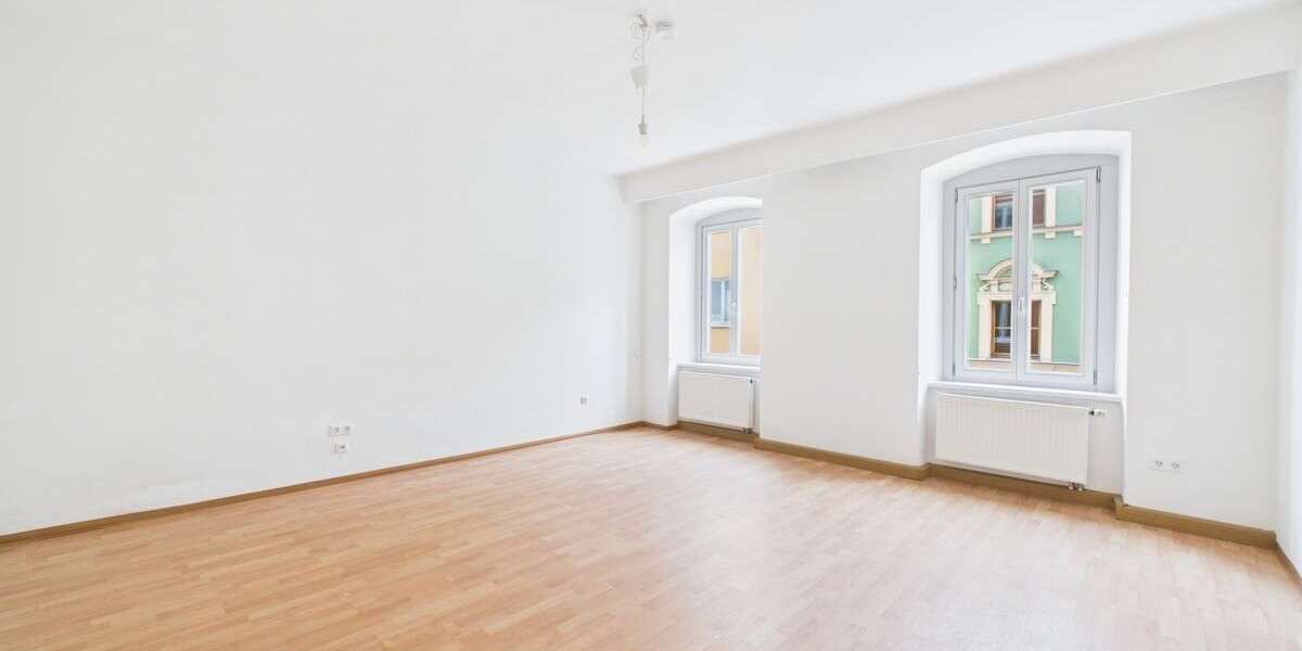 Etagenwohnung Regensburg Kumpfmühl - 3.5 Zimmer, 130 m&sup2;, 1.100&euro; | Angebot:26731569