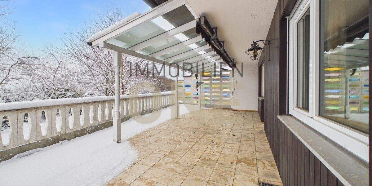Bungalow Nittendorf Grafenried - 3 Zimmer, 105 m&sup2;, 499.000&euro; | Angebot:25736818